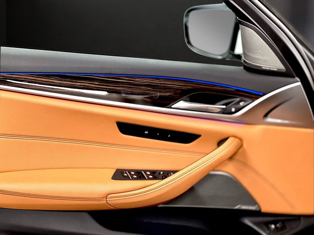 Used 2022 BMW 530i xDrive w/ M Sport Package image 44