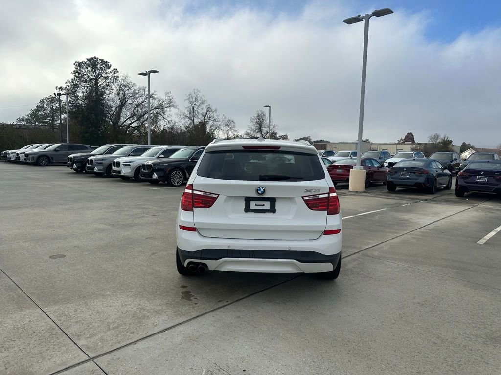 Used 2017 BMW X3 sDrive28i image 8