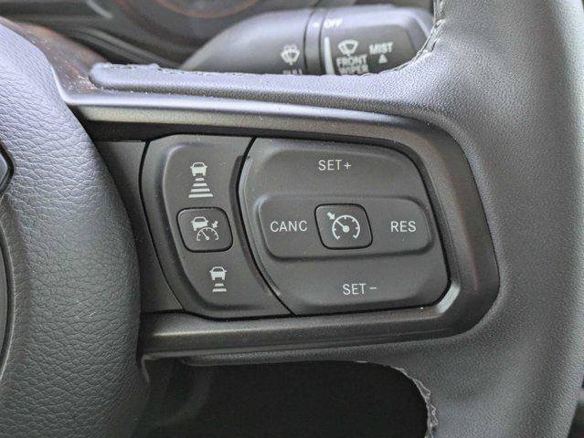 Certified 2025 Jeep Gladiator Mojave AWD/4WD image 26