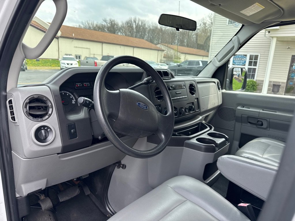Used 2013 Ford E-350 and Econoline 350 XL w/ PWR Windows & Locks Group image 14