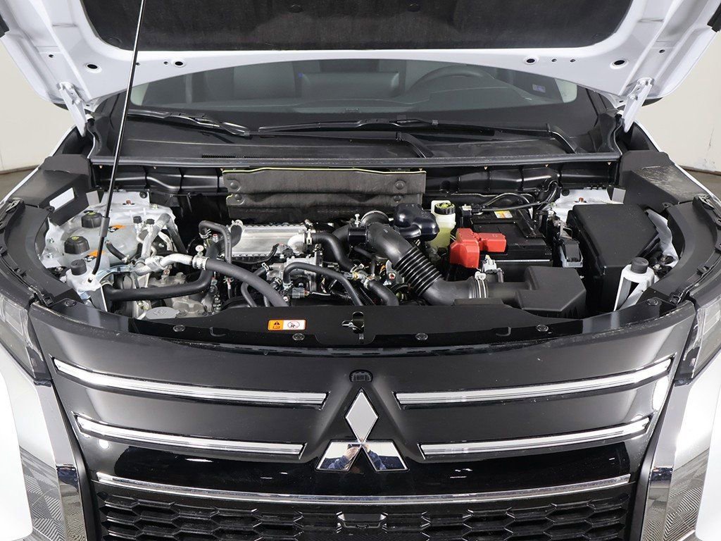 New 2026 Mitsubishi Outlander ES AWD/4WD image 18