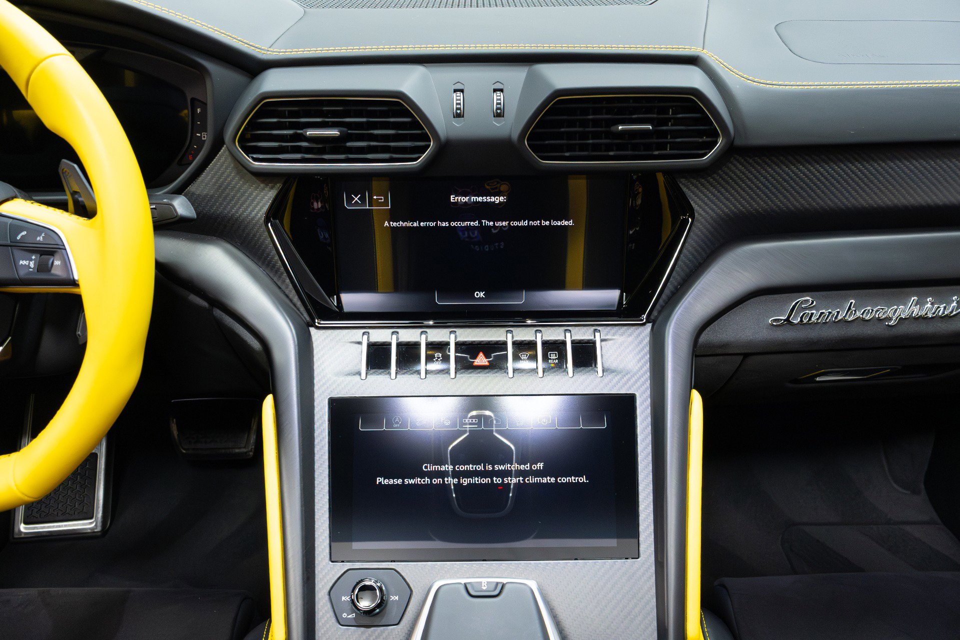 Used 2022 Lamborghini Urus image 39