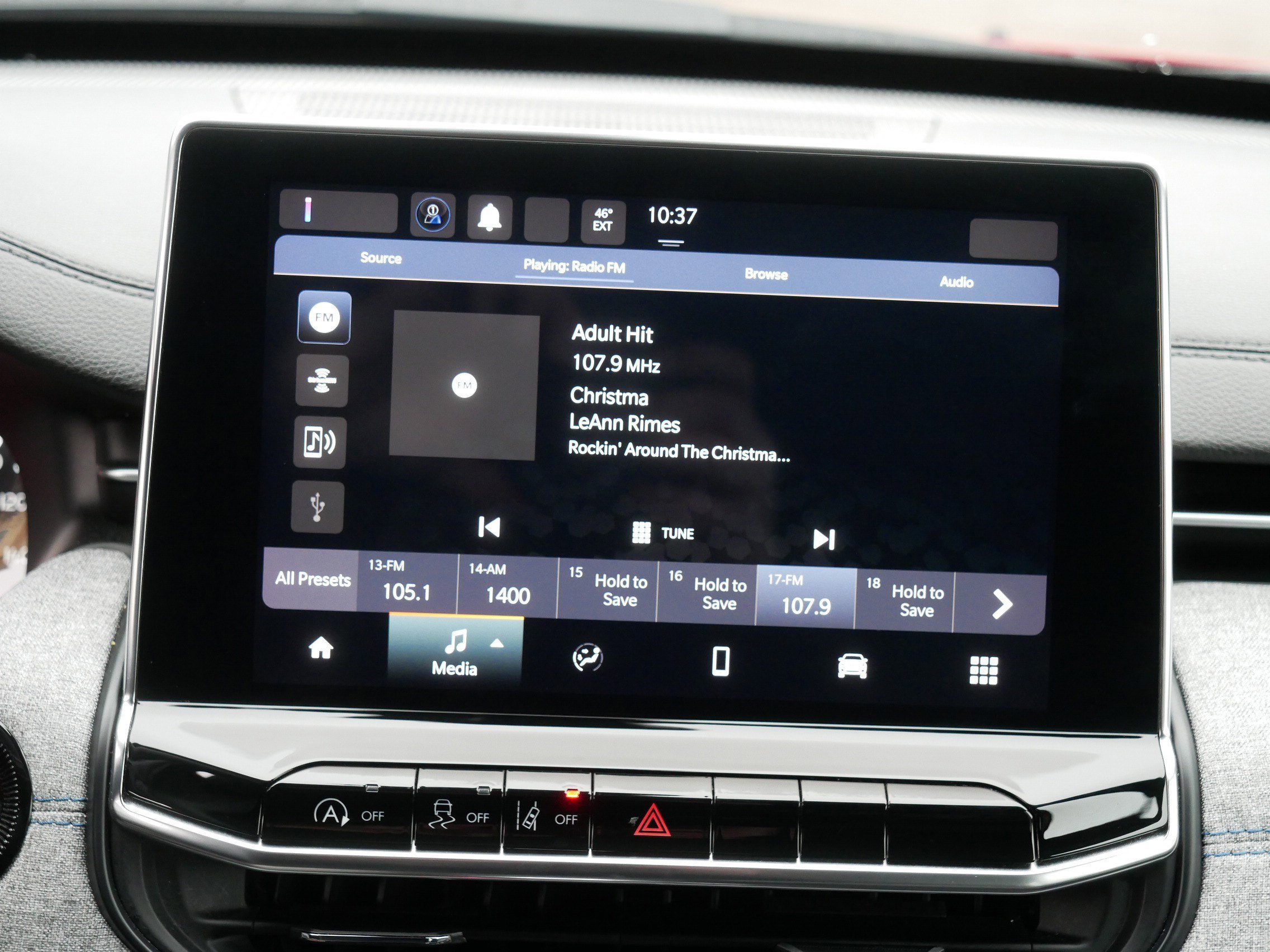 Certified 2024 Jeep Compass Latitude image 22