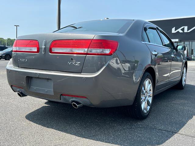 Used 2011 Lincoln MKZ 4dr Sdn FWD image 3