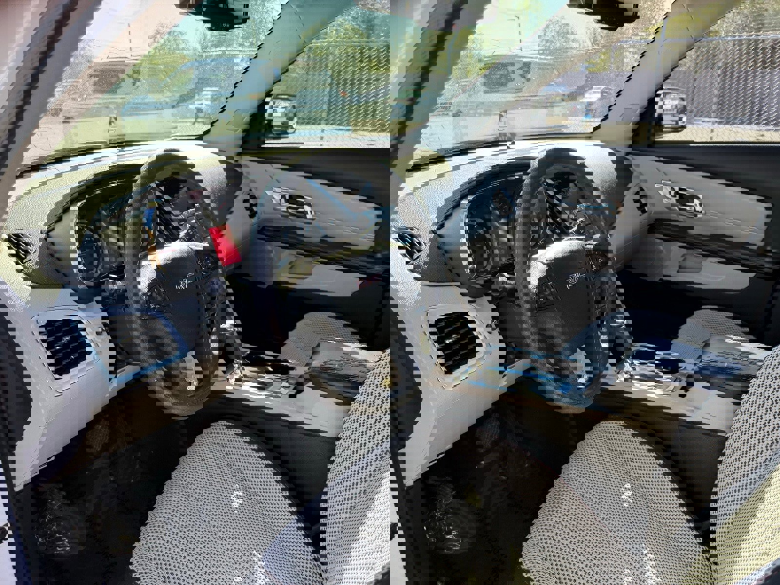 Used 2017 GMC Terrain SLE image 14