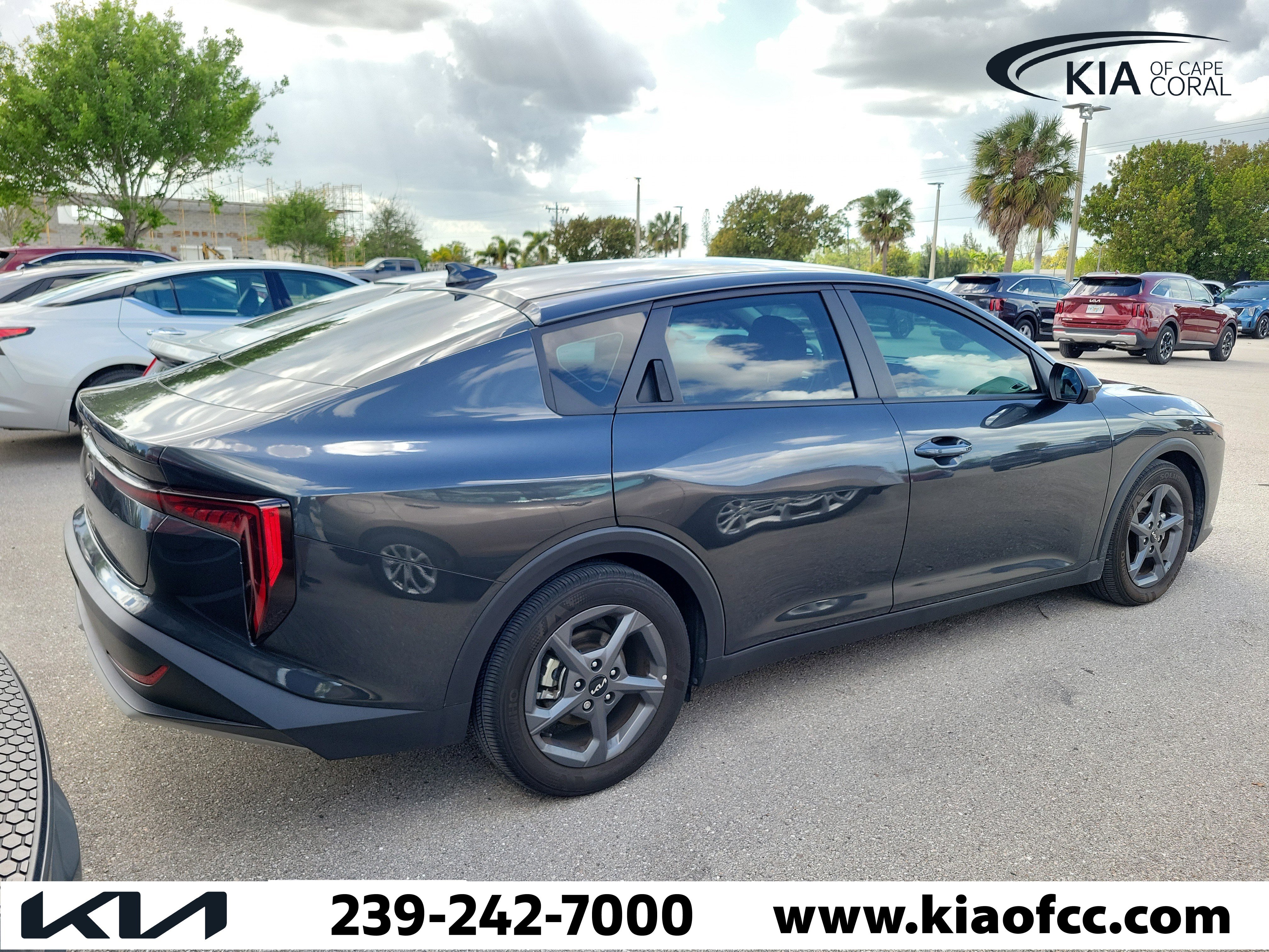 Certified 2025 Kia K4 LXS image 9