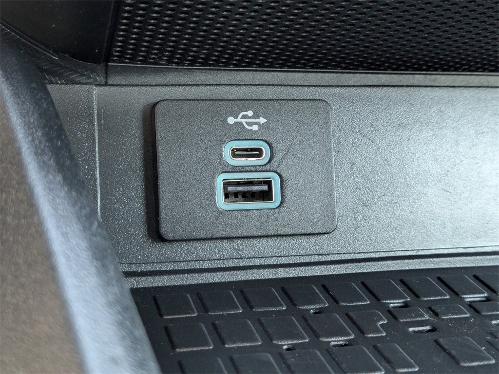 Used 2024 Ford Mustang Premium image 20