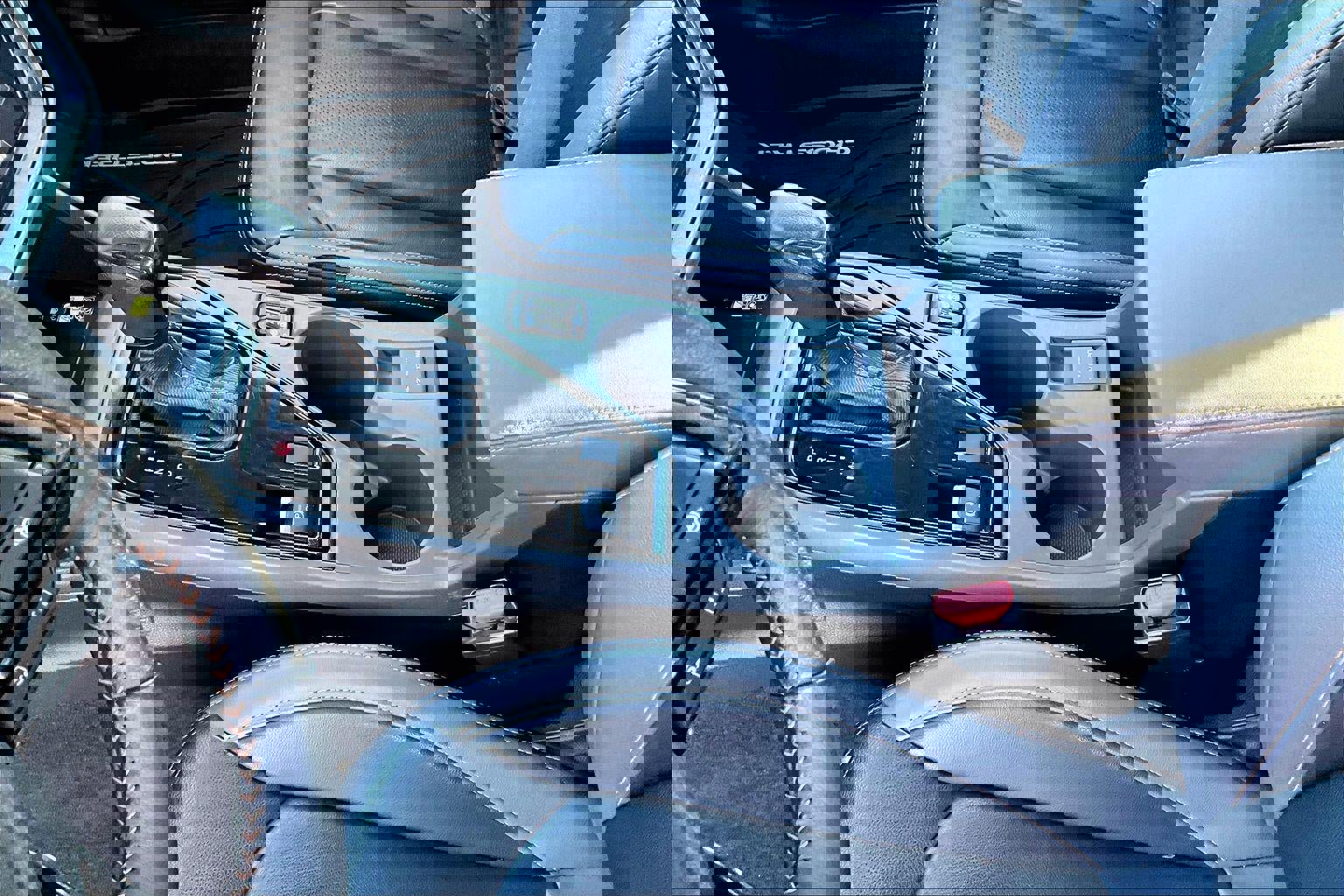 Used 2024 Subaru Crosstrek 2.5i Limited w/ Crosstrek Mirror Package image 15