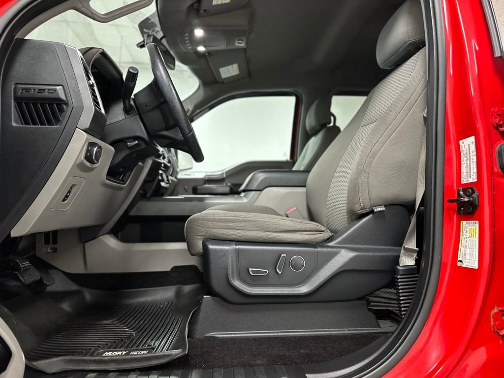 Used 2015 Ford F150 XLT w/ Equipment Group 302A Luxury image 14