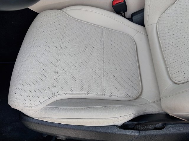 Certified 2026 Mercedes-Benz GLC 300 4MATIC image 11