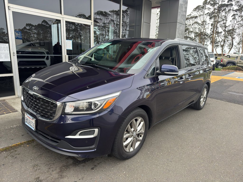 Used 2019 Kia Sedona EX image 2