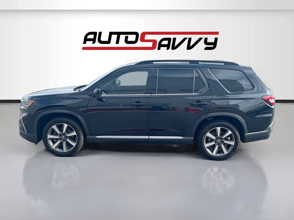 Used 2025 Honda Pilot Elite image 4