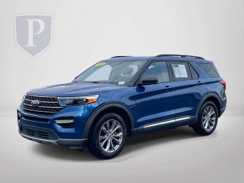 Used 2022 Ford Explorer XLT w/ Equipment Group 202A RWD image 4