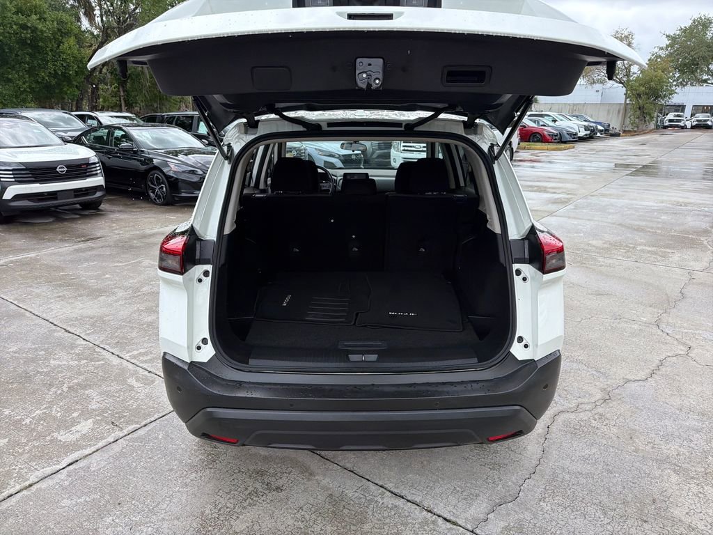 Used 2021 Nissan Rogue S FWD image 29