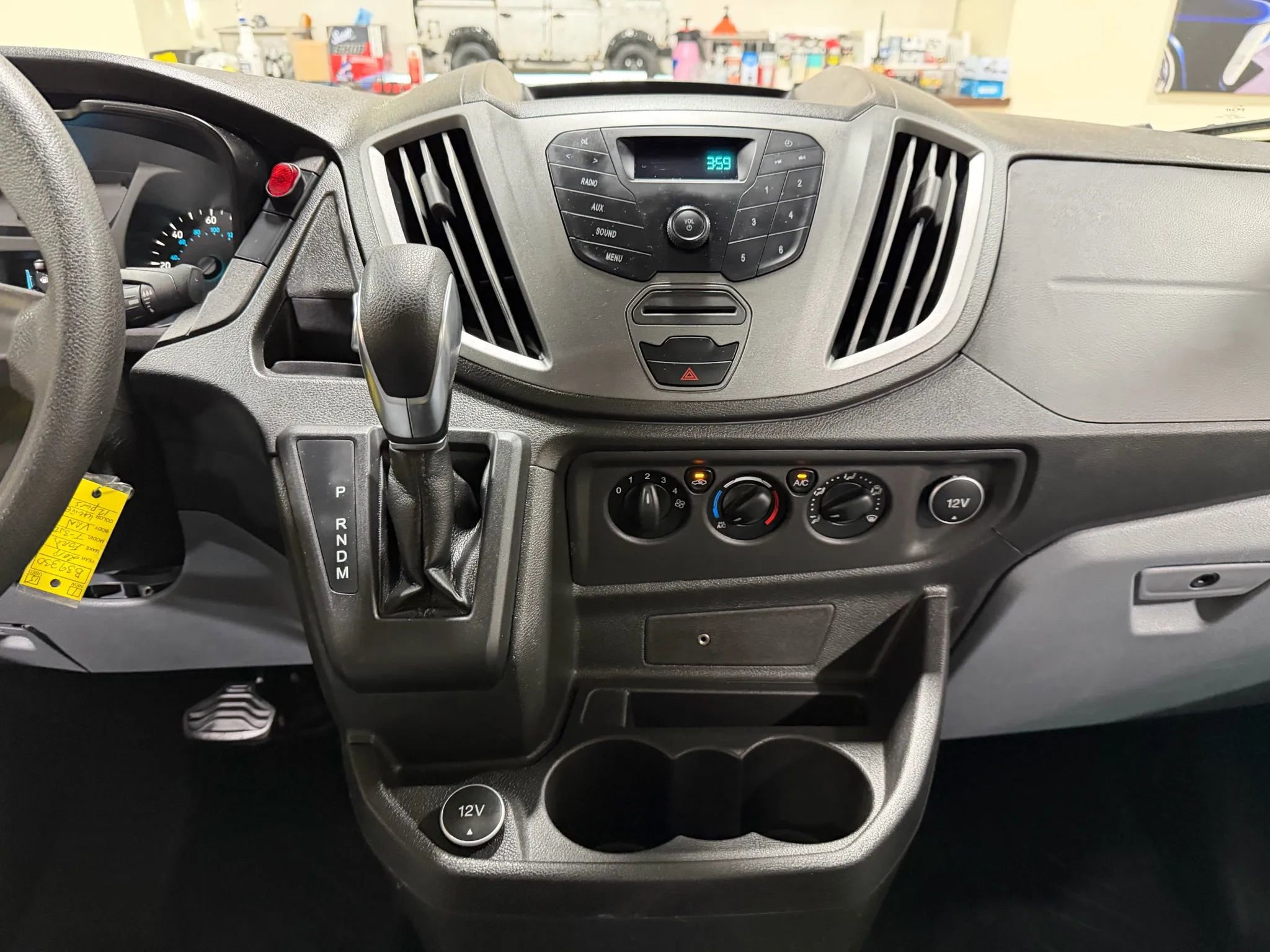 Used 2018 Ford Transit 350 XL image 52