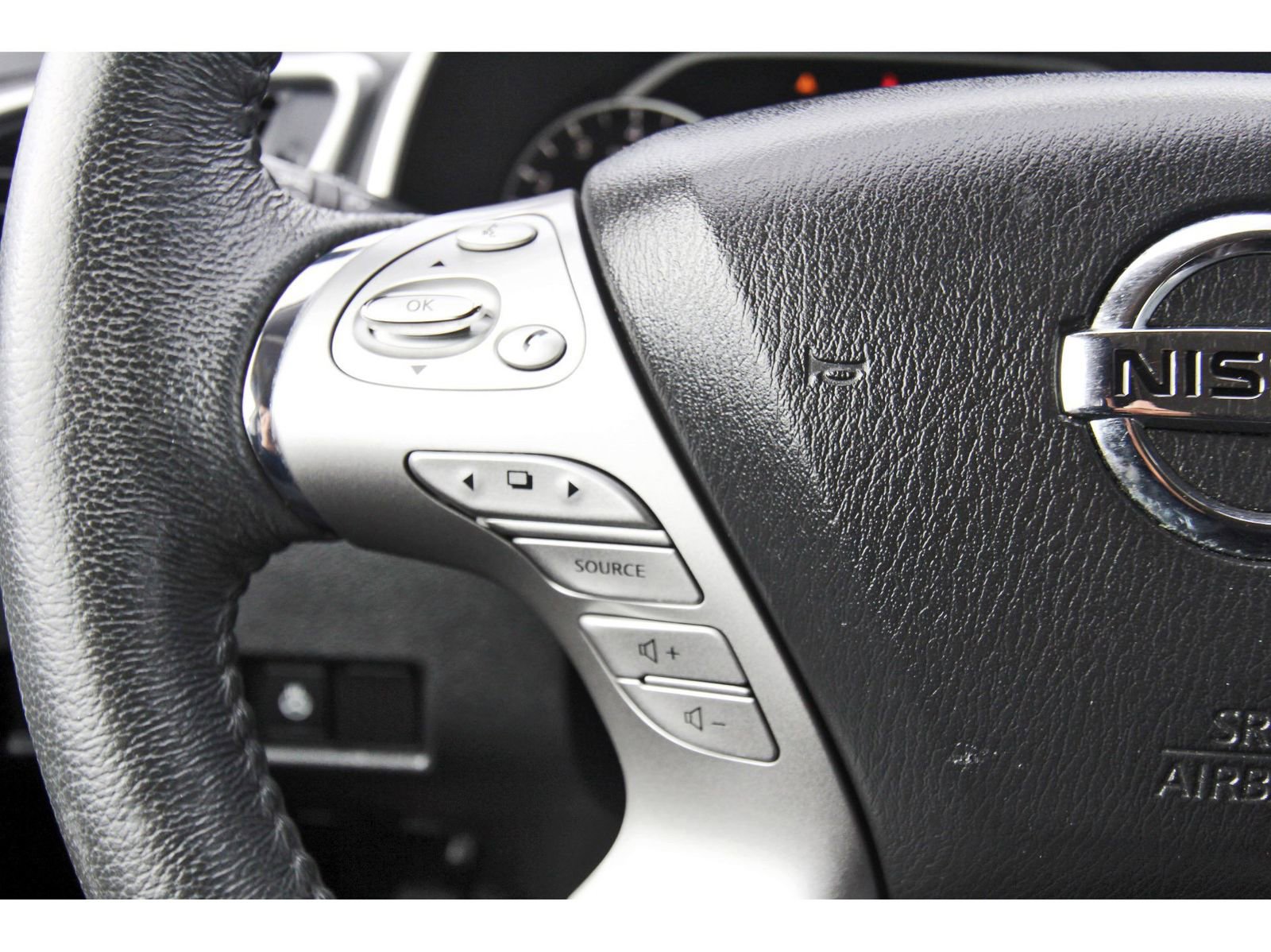 Used 2015 Nissan Murano Platinum w/ Platinum Technology Package image 18