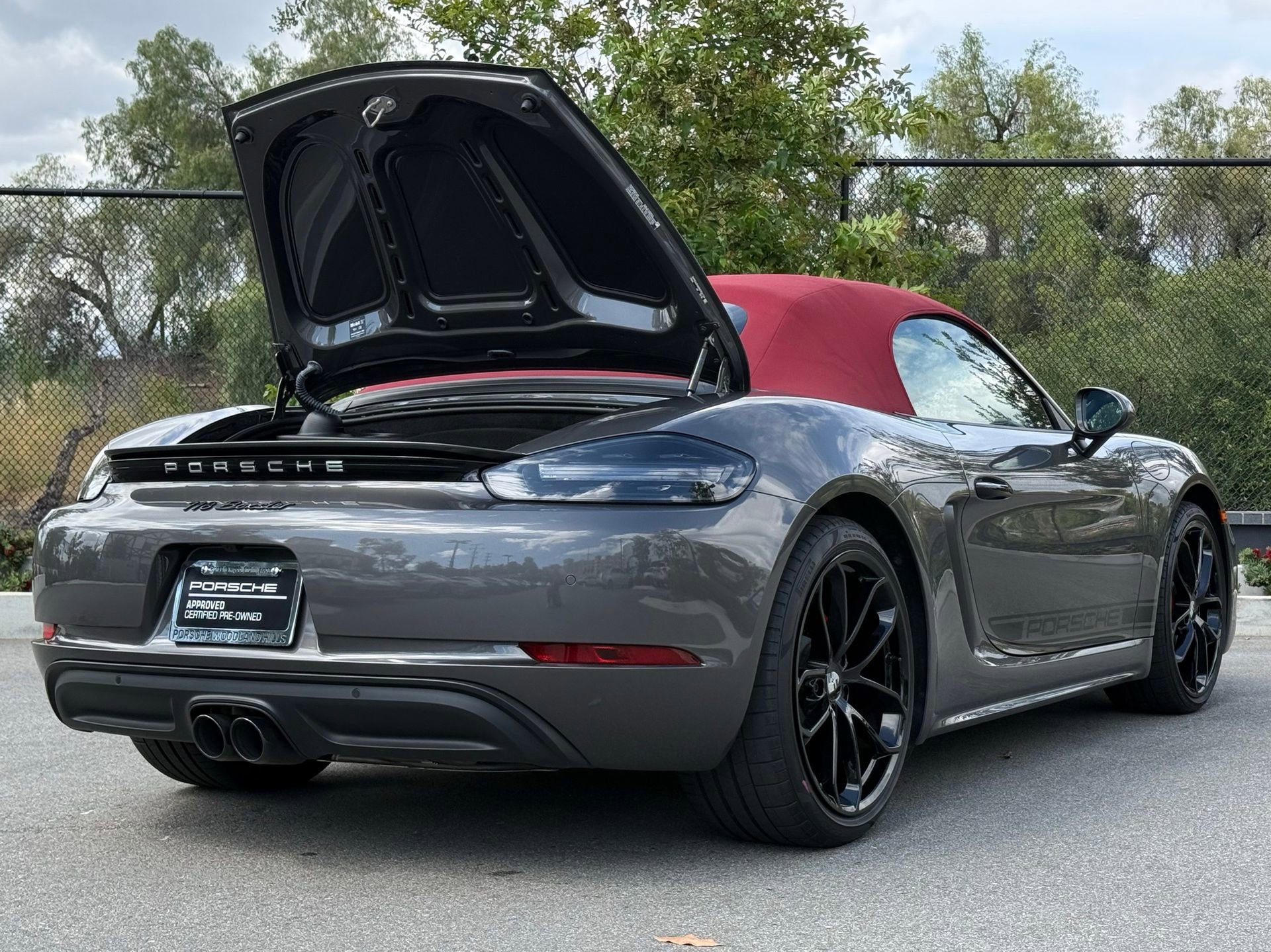 Certified 2024 Porsche 718 Boxster image 33