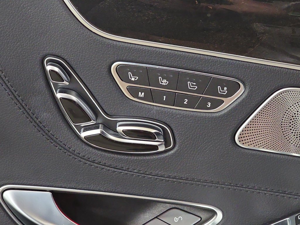 Used 2017 Mercedes-Benz S 550 Cabriolet image 28
