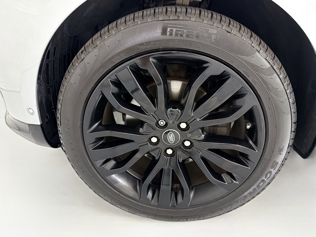 Used 2019 Land Rover Range Rover Sport HSE AWD/4WD image 29