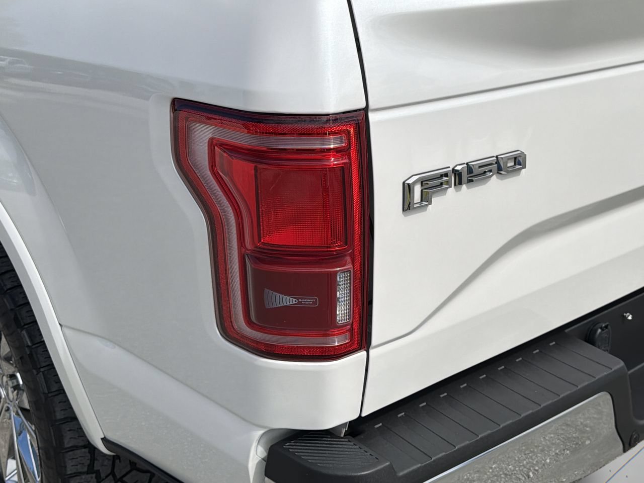 Used 2016 Ford F150 Lariat RWD image 7