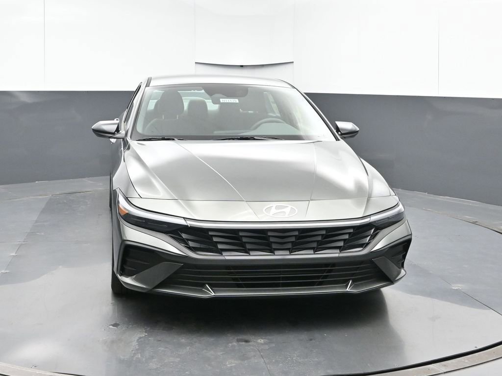 New 2026 Hyundai Elantra Sport image 8