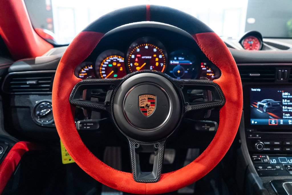 Used 2018 Porsche 911 GT2 RS RWD image 5