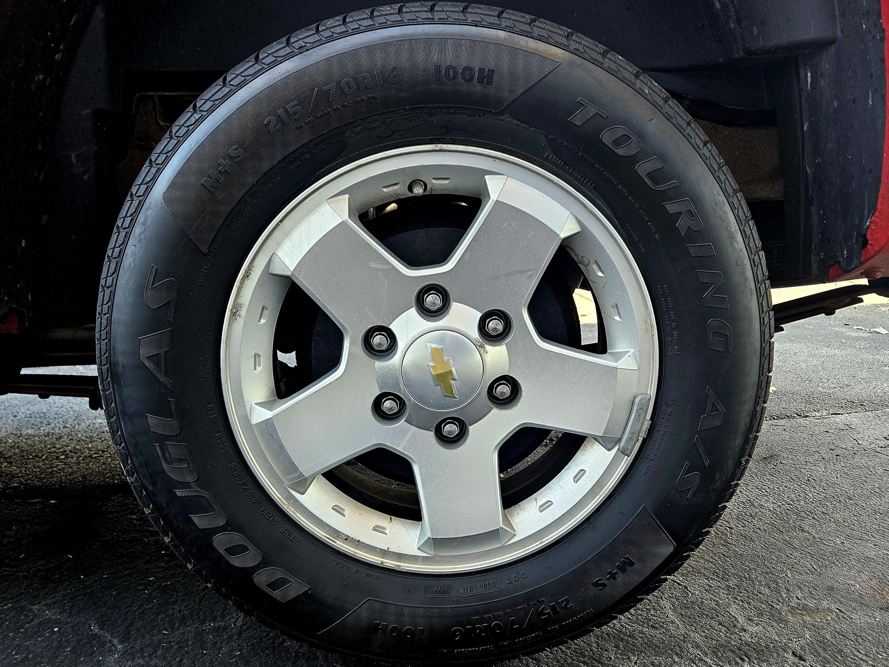 Used 2011 Chevrolet Colorado LT image 36