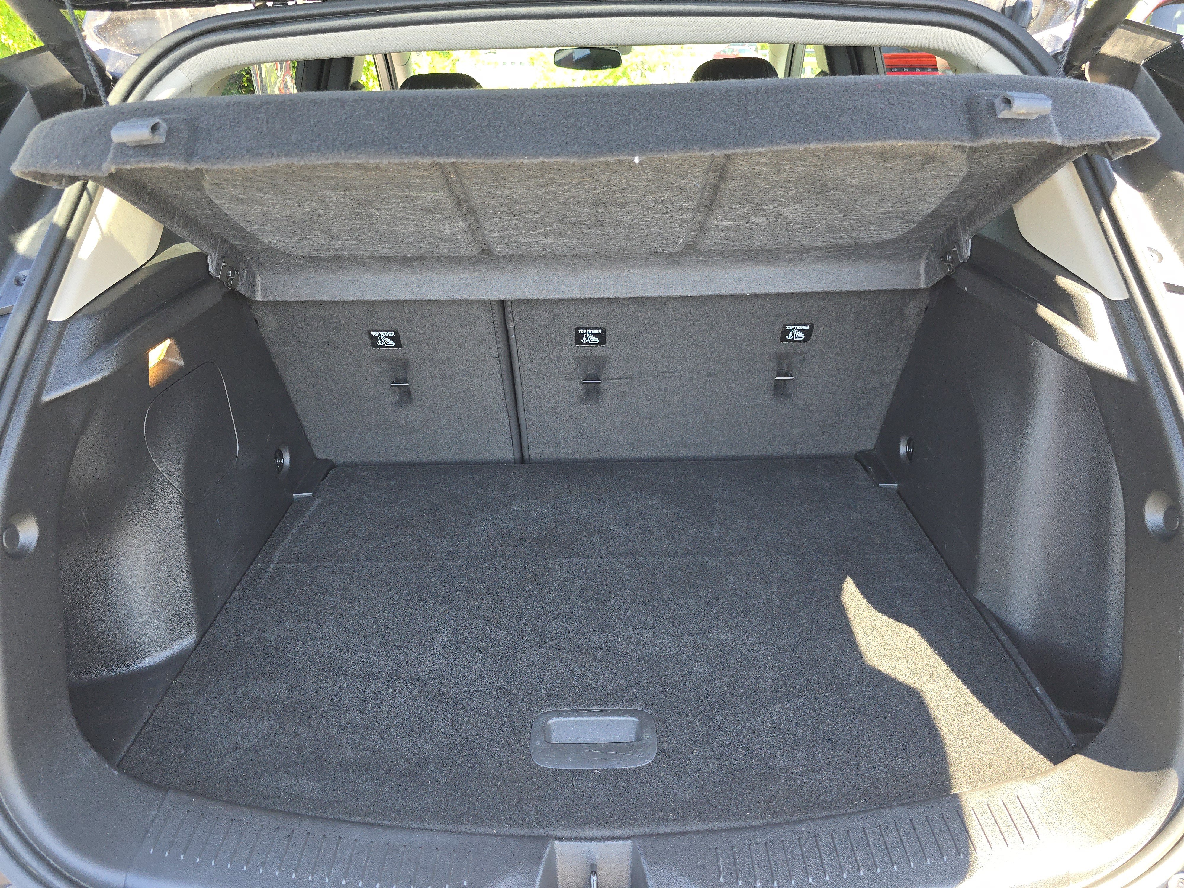 Used 2022 Buick Encore GX Select w/ Sport Touring Package FWD image 20