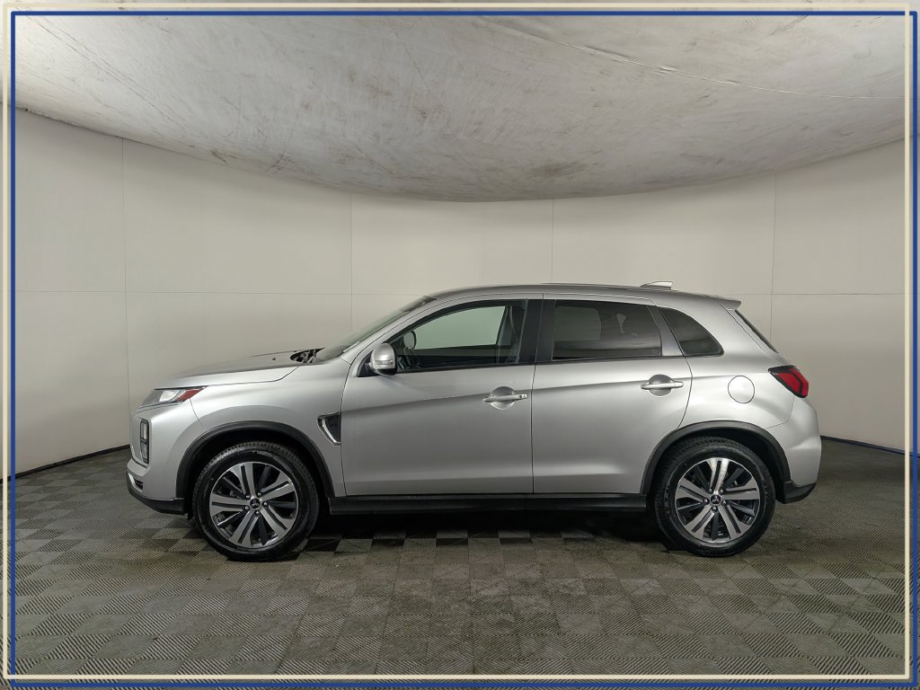 Used 2022 Mitsubishi Outlander Sport SE AWD/4WD image 3