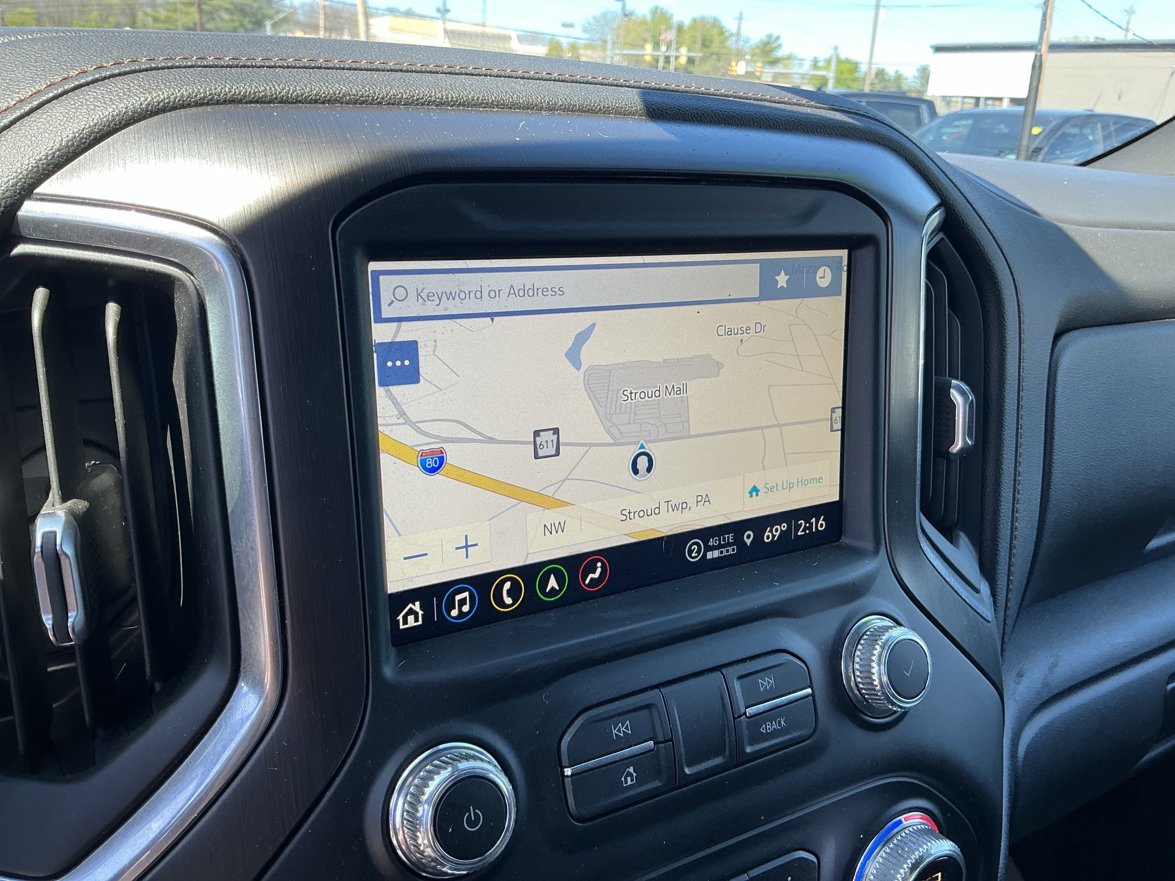 Used 2021 GMC Sierra 2500 AT4 w/ AT4 Premium Plus Package AWD/4WD image 23
