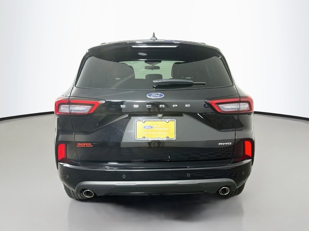 Certified 2023 Ford Escape ST-Line w/ Tech Pack #1 AWD/4WD image 6