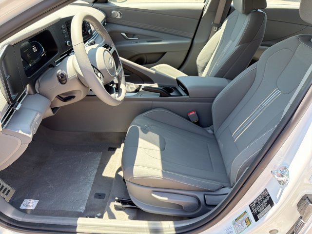 New 2026 Hyundai Elantra Sport FWD image 22