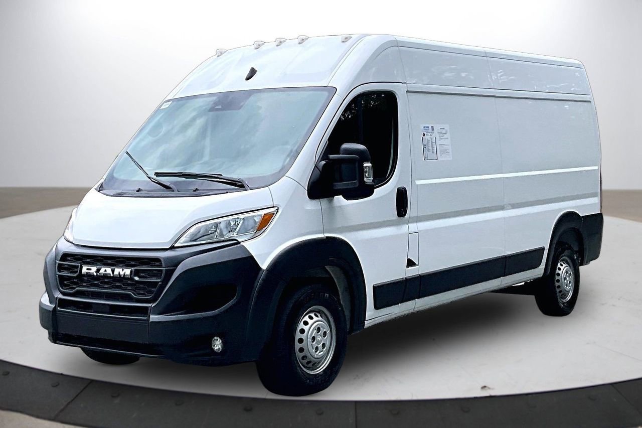 Used 2024 RAM ProMaster 2500 w/ Convenience Group FWD image 4