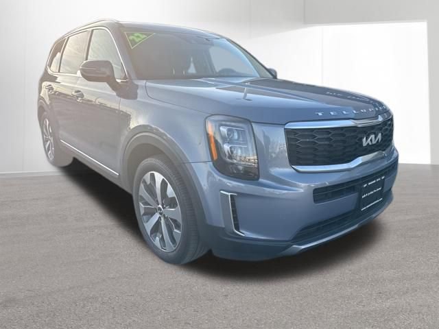 Used 2022 Kia Telluride EX w/ EX Premium Package image 9