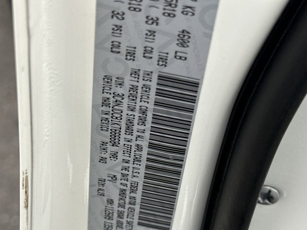 Used 2019 Jeep Compass Limited AWD/4WD image 28