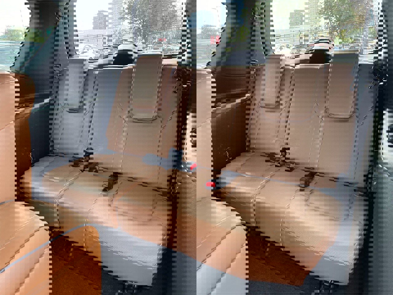 Used 2022 INFINITI QX80 Sensory w/ Cargo Package image 29