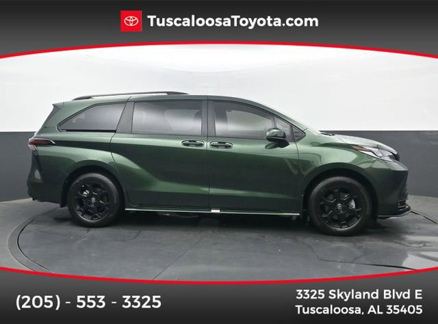 Used 2026 Toyota Sienna XLE Woodland Edition
