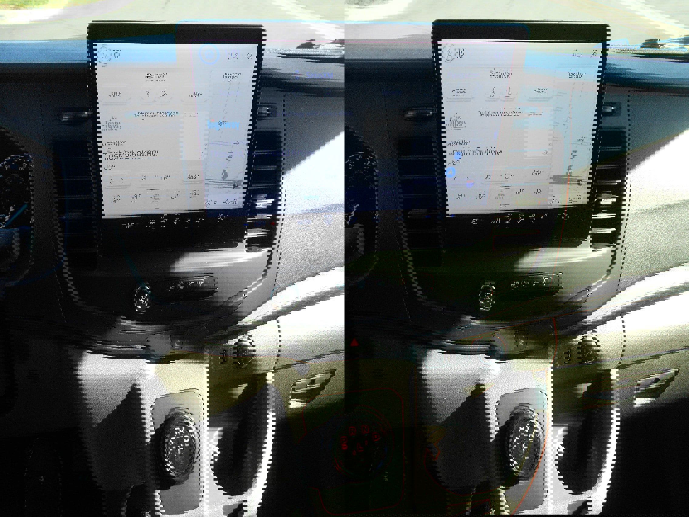 Used 2022 Ford E-Transit Medium Roof w/ Load Area Protection Package image 12