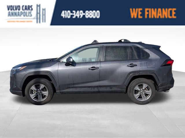 Used 2023 Toyota RAV4 XLE w/ Convenience Package image 5