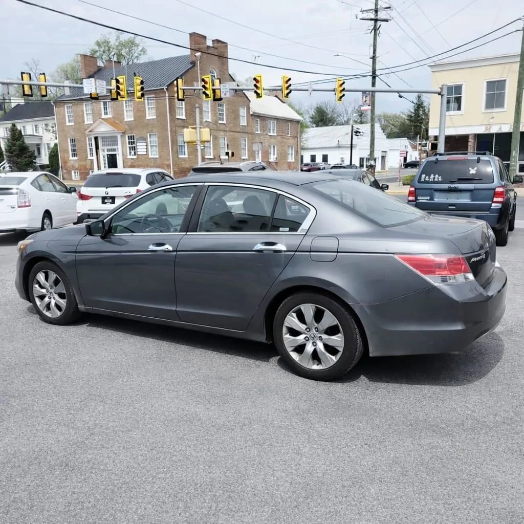 Used 2009 Honda Accord EX image 3