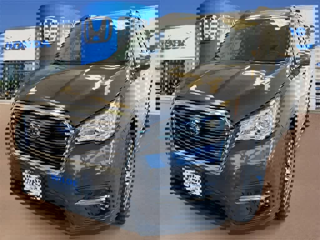 Used 2019 Subaru Ascent Limited image 1