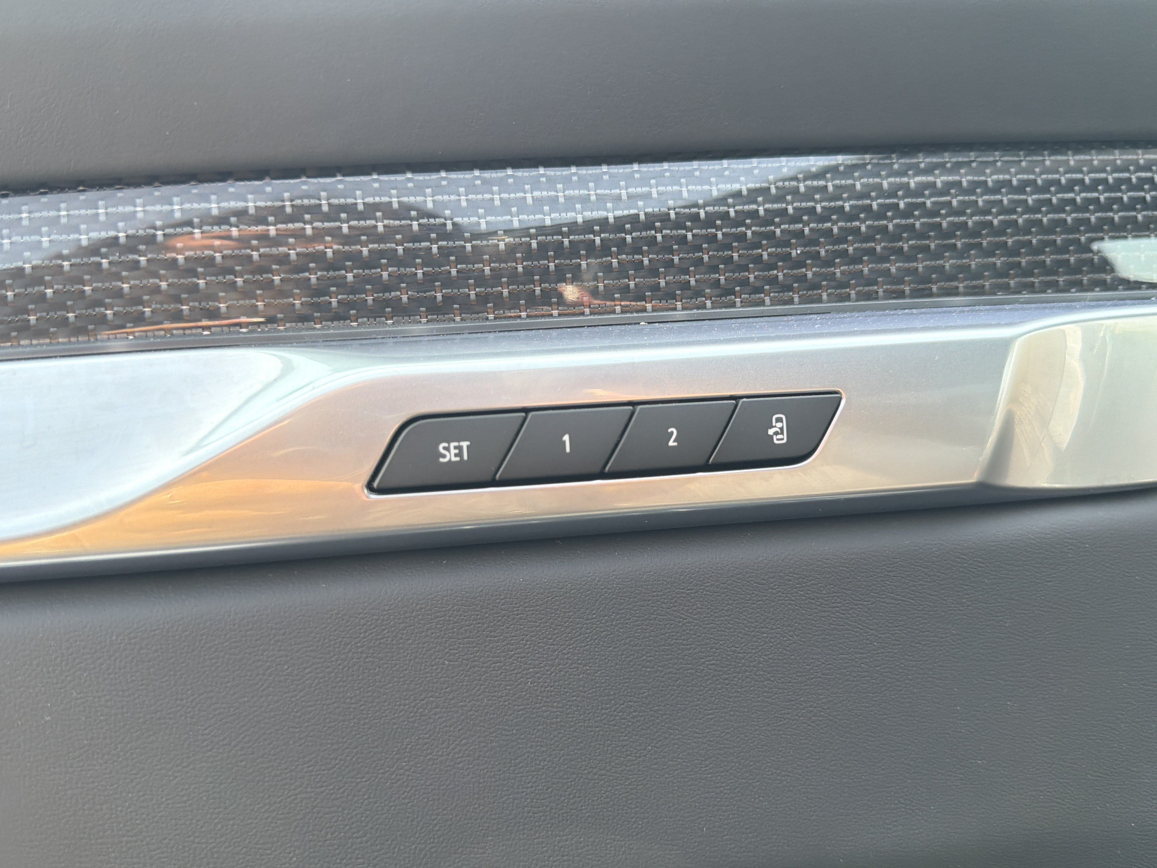 Used 2026 Cadillac Escalade V AWD/4WD image 26