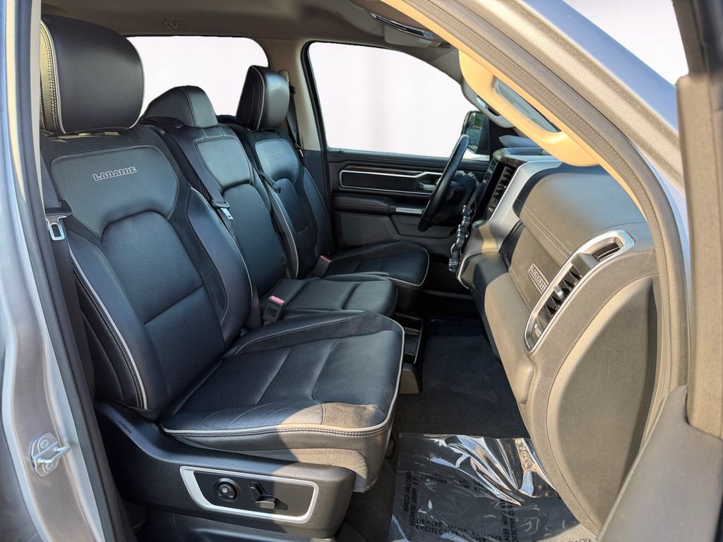 Used 2019 RAM 1500 Laramie AWD/4WD image 15
