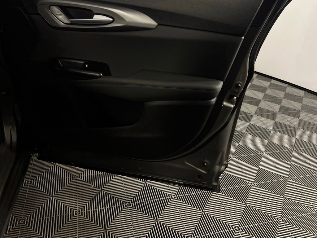 Used 2024 Alfa Romeo Tonale Ti w/ Active Assist Package image 32