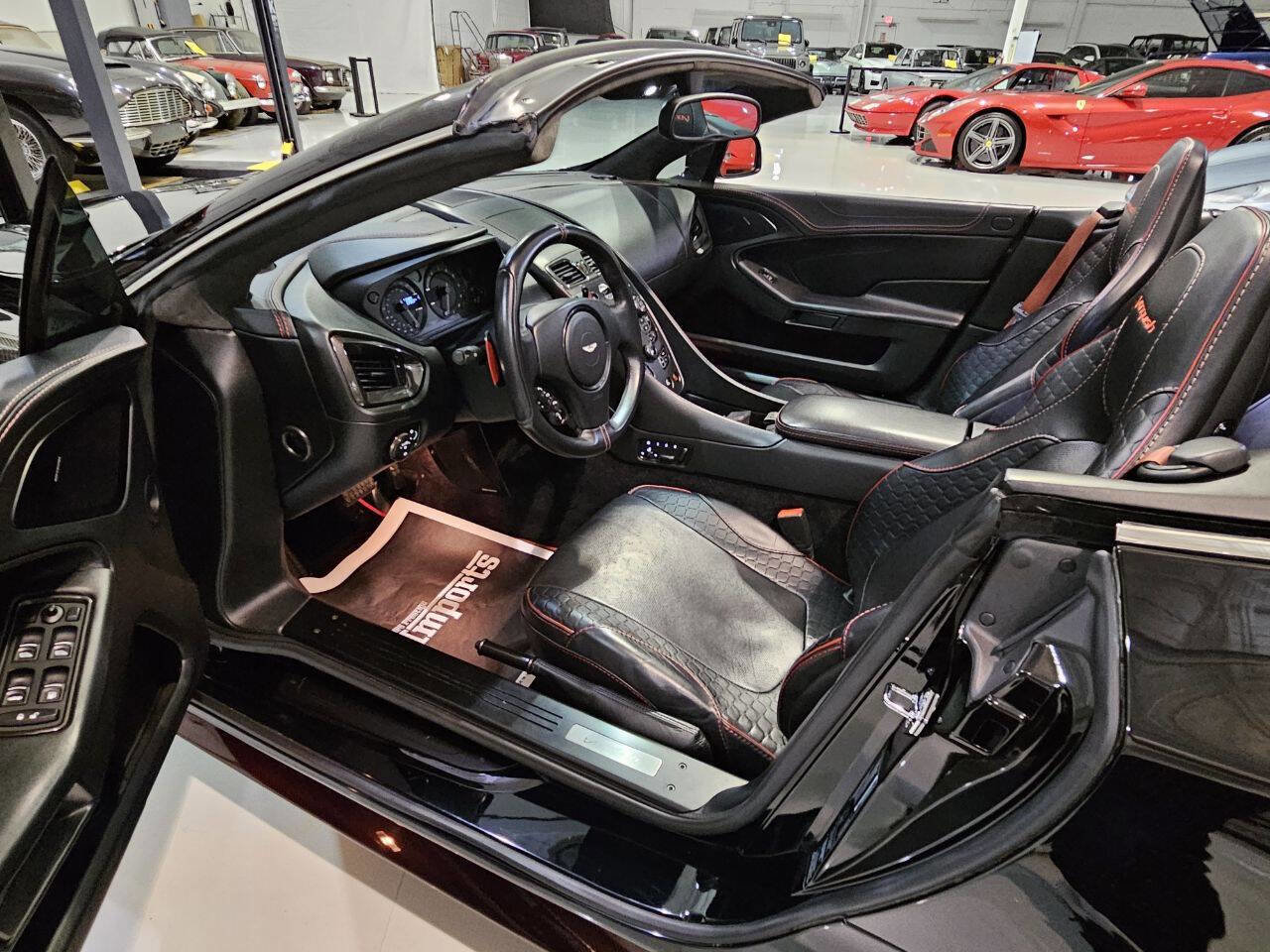 Used 2014 Aston Martin Vanquish Volante image 28