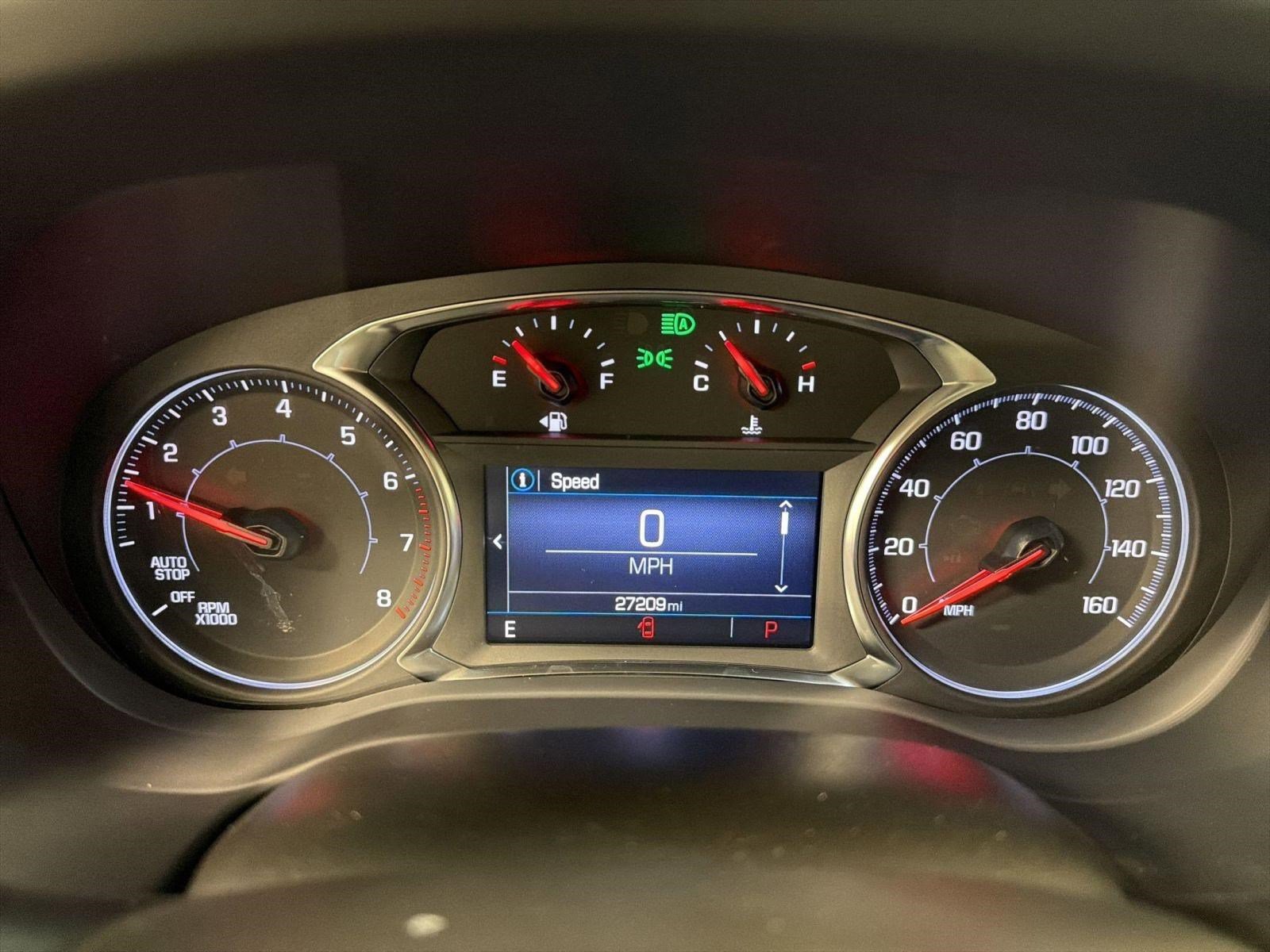 Used 2023 GMC Acadia SLE image 18