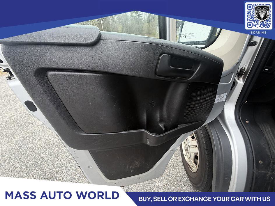 Used 2014 RAM ProMaster 2500 w/ Premium Appearance Group FWD image 12