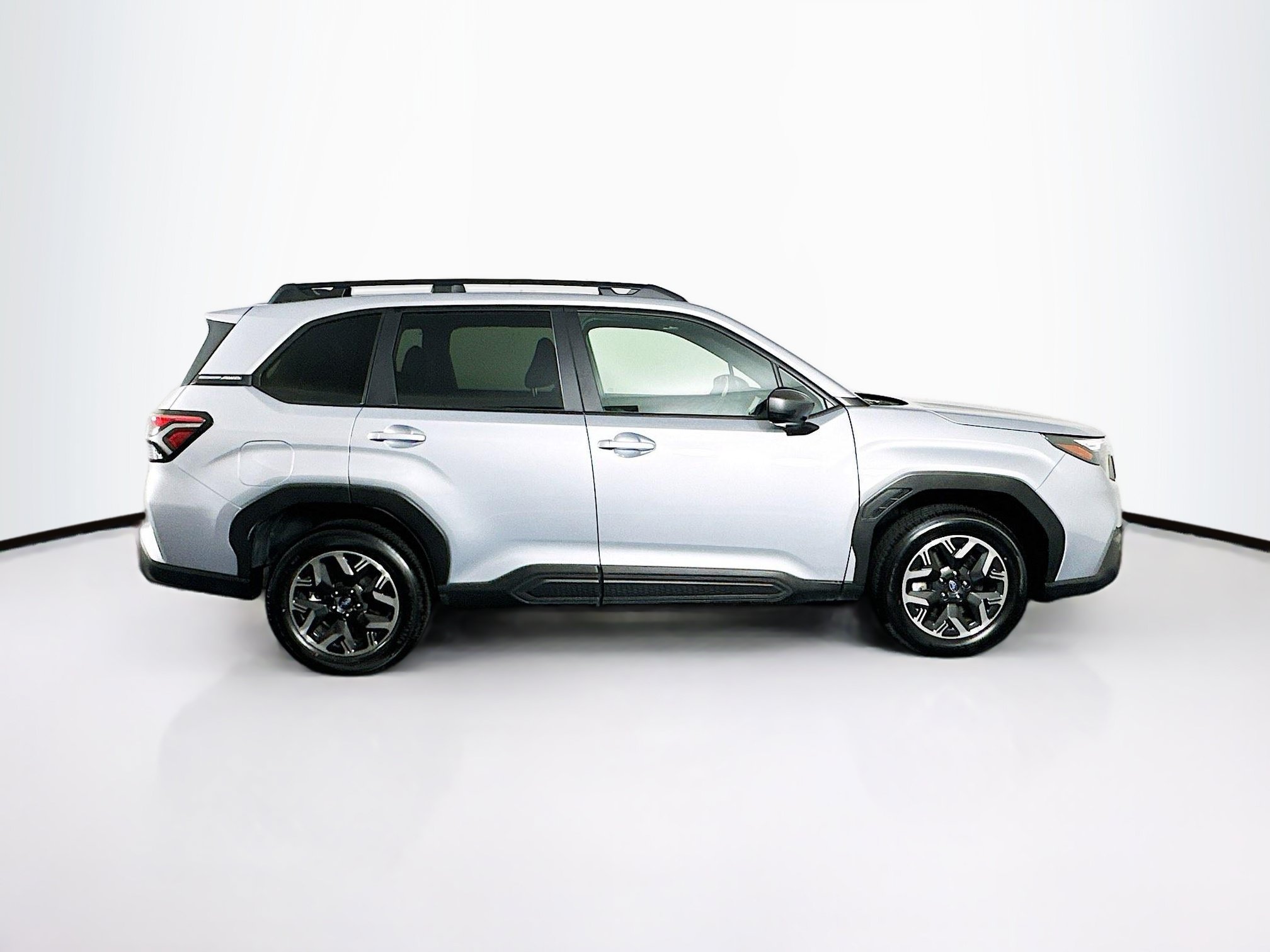 Used 2025 Subaru Forester Premium AWD/4WD image 10