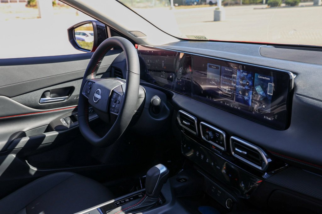 New 2027 Nissan Sentra SR FWD image 20