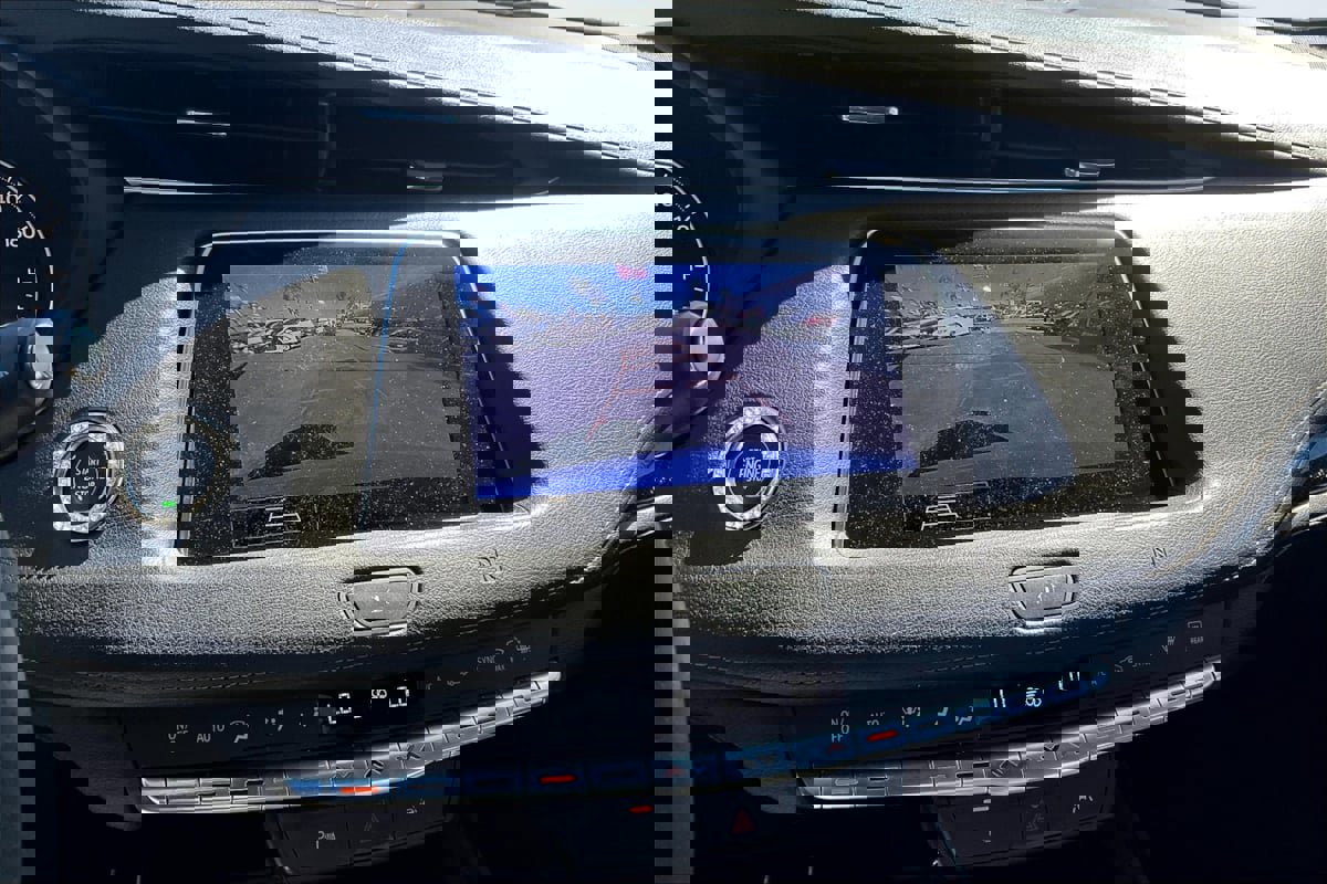 Used 2020 Cadillac XT4 Sport w/ Driver Awareness Package image 21